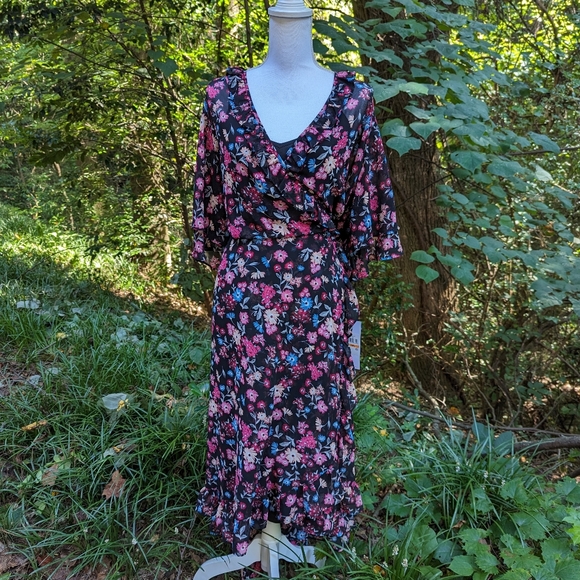 CALVIN KLEIN Plus Size Faux Wrap Dress Floral Print Size 24 - Picture 6 of 11